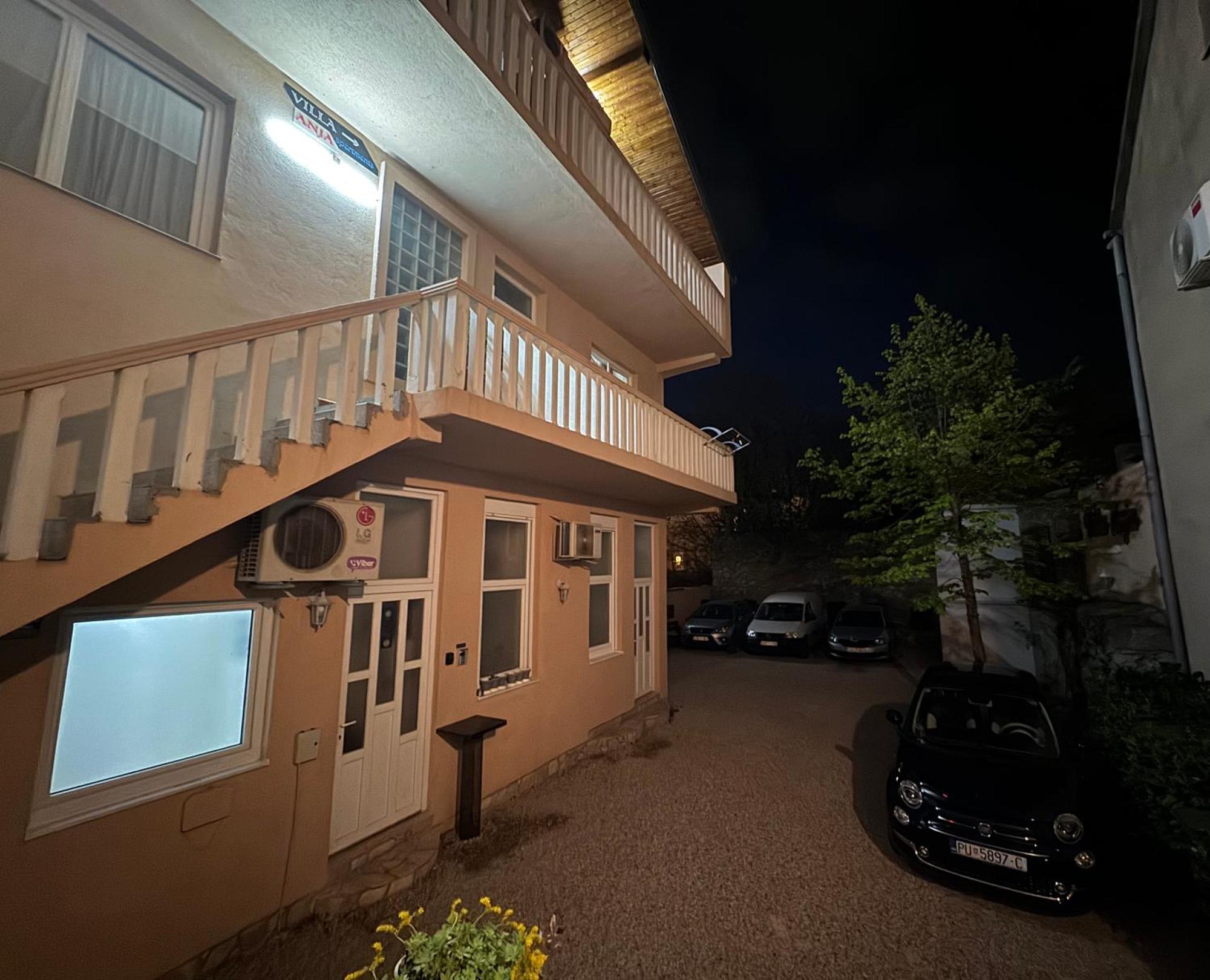 Villa Anja Apartments モスタル エクステリア 写真